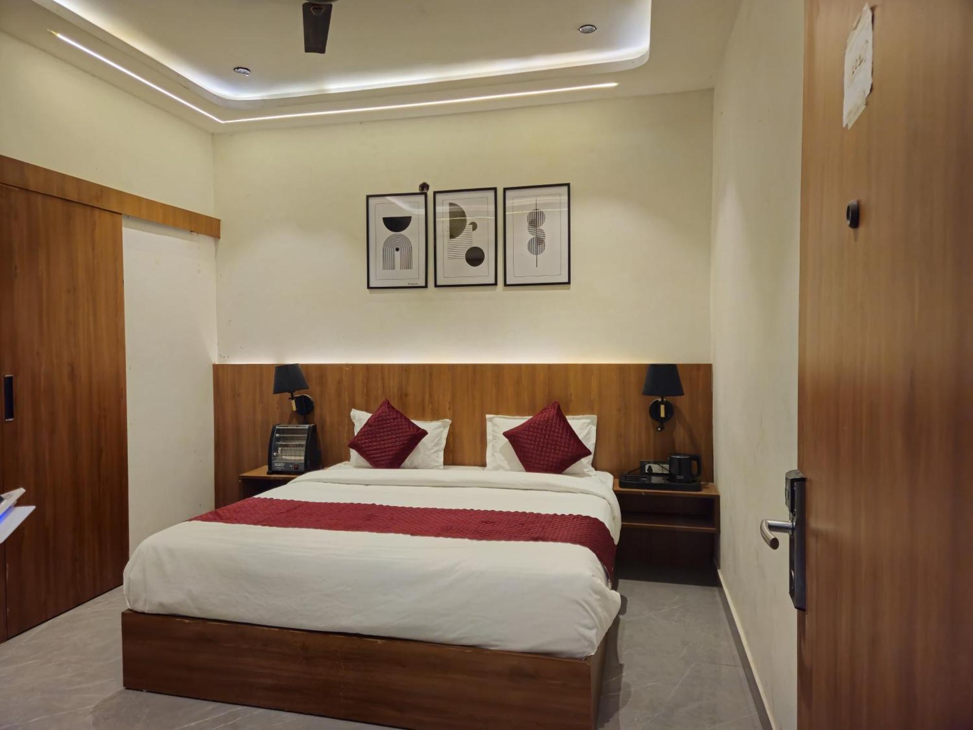 Hotel Royal Orchid Alīgarh Zewnętrze zdjęcie