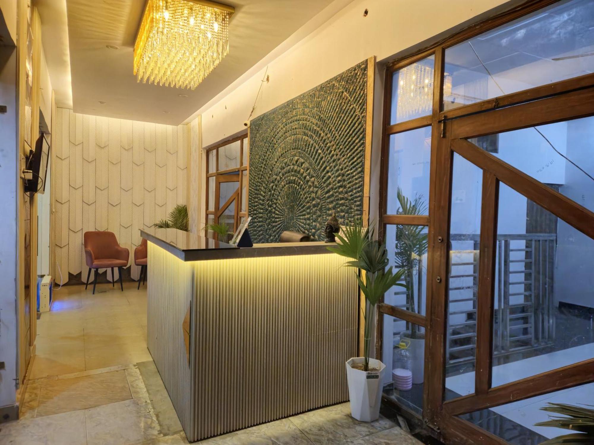 Hotel Royal Orchid Alīgarh Zewnętrze zdjęcie